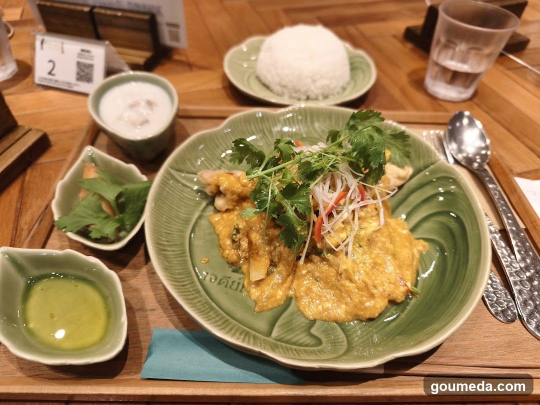 クラビ バイ チェディルアン (KRABI BY CHEDI LUANG)