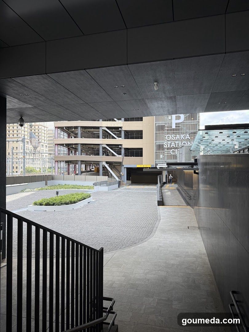 Osaka Station IC Entrance Area