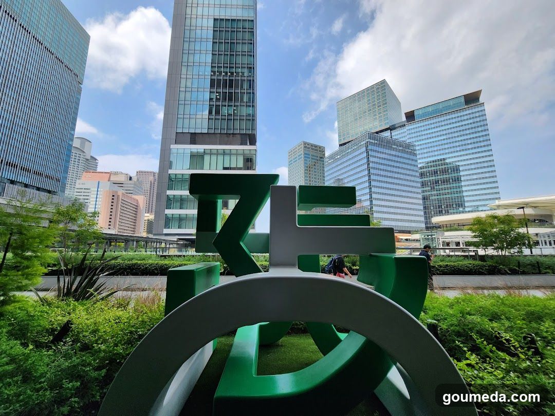 Green Sculpture in Urban Setting