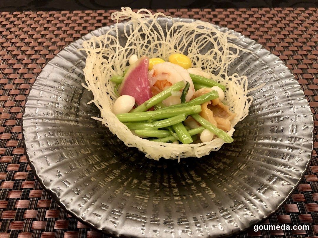 Delicate Seafood Salad in Crispy Shell