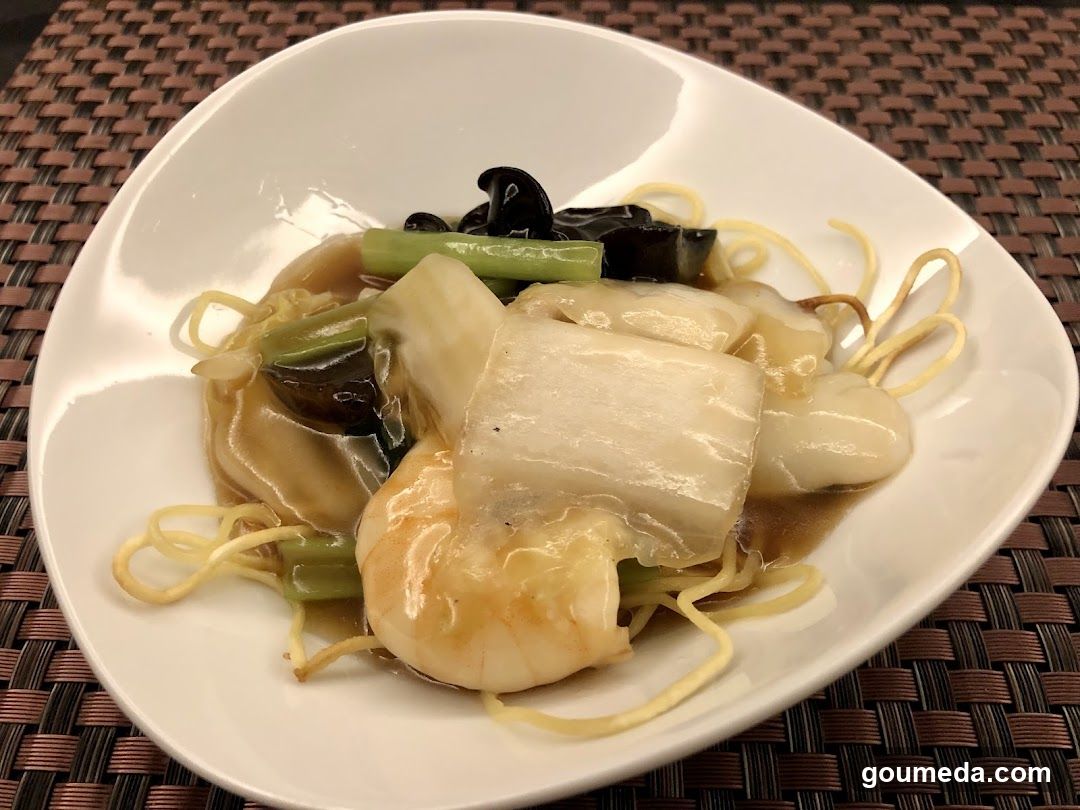 Stir-fried Seafood with Noodles