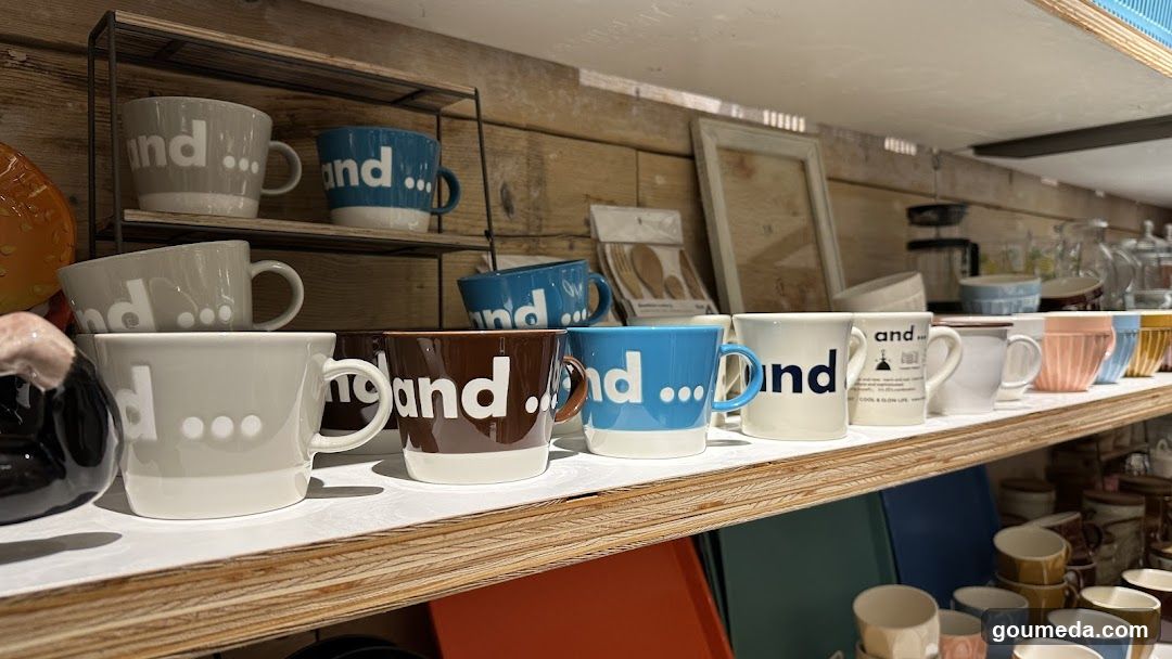 Mug Display Shelf