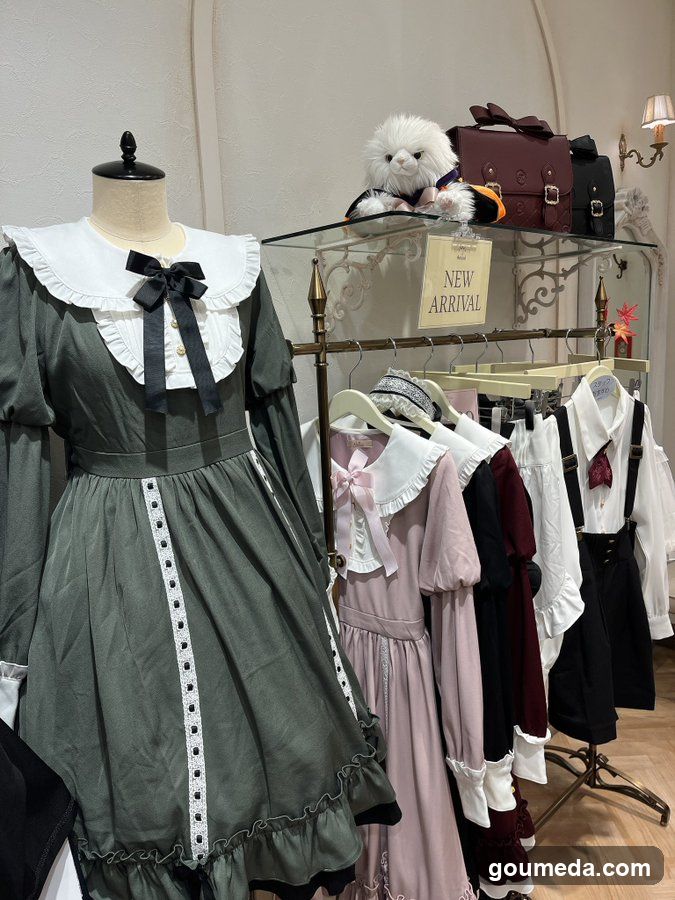 Ladies' Fashion Display