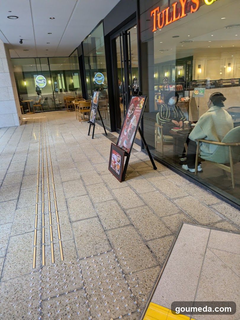 Tully's Coffee Storefront