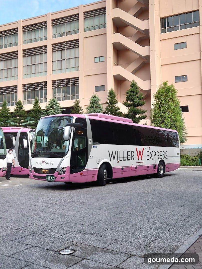 Willer W Express Bus Exterior