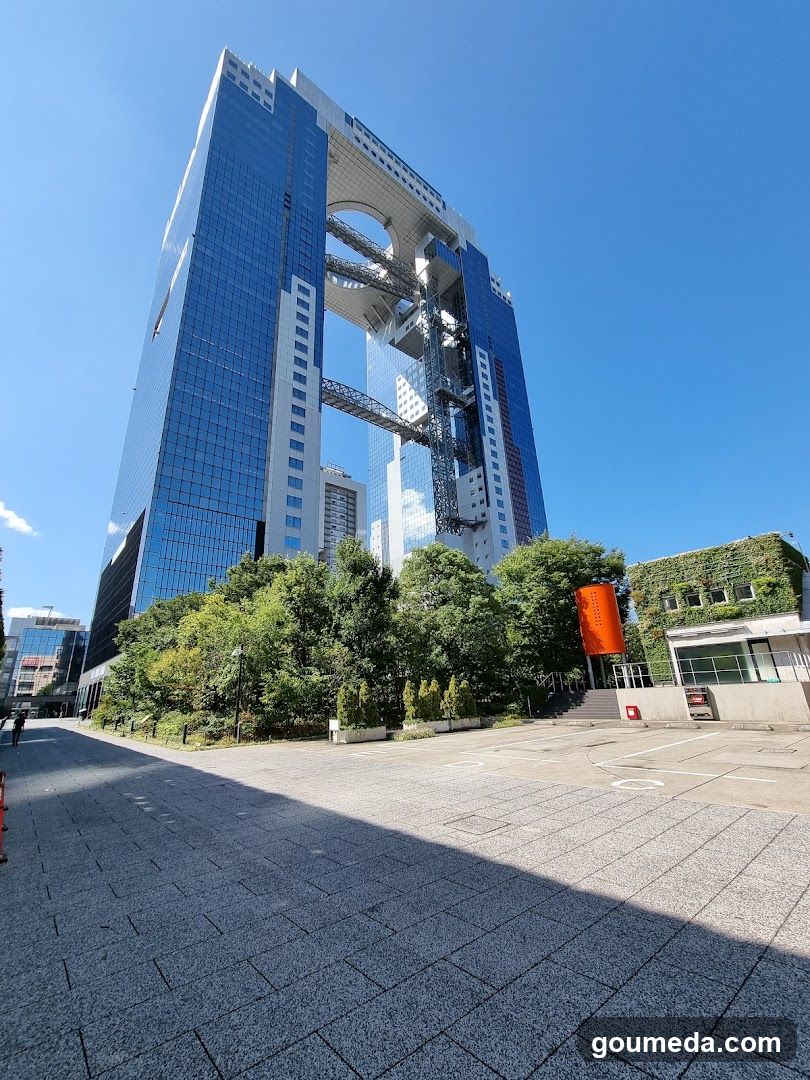 Tokyo Metropolitan Building Exterior