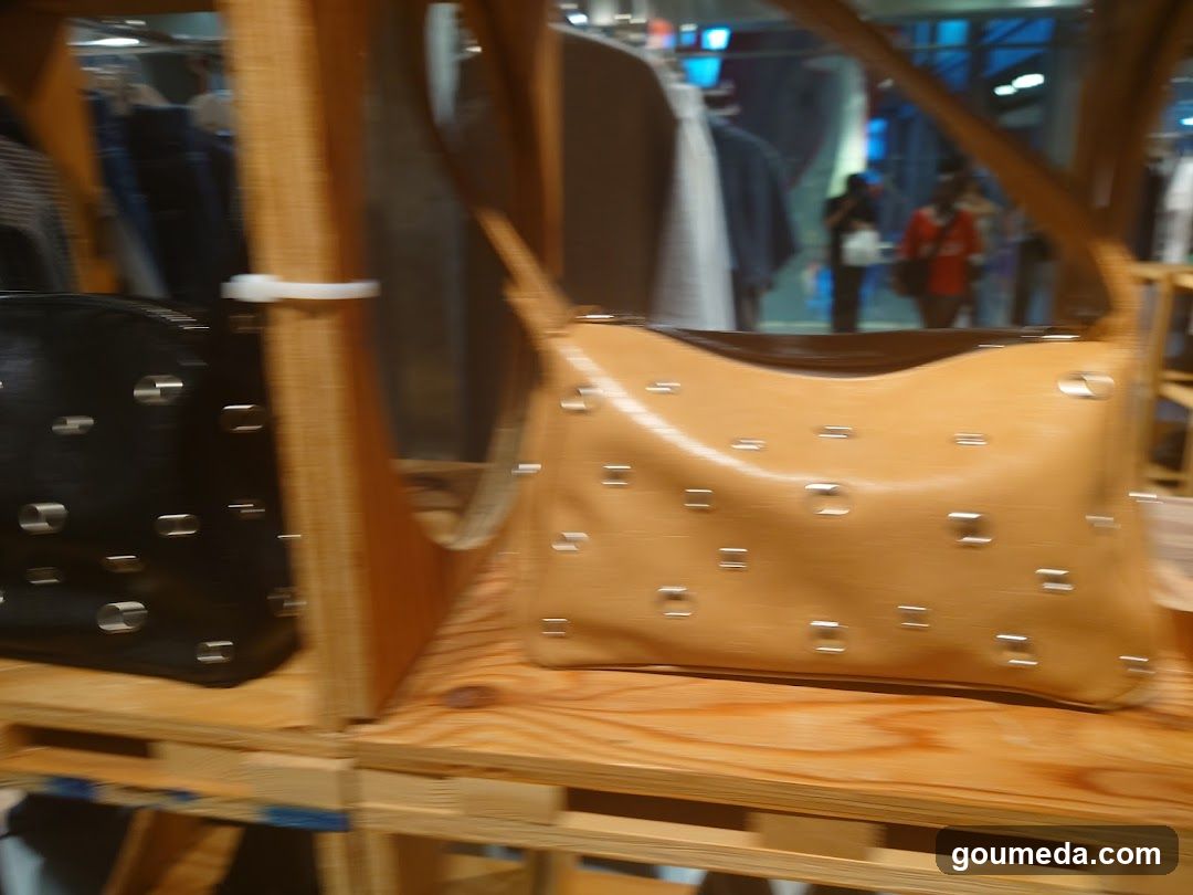 Handbag Display