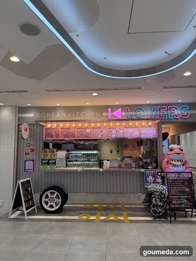 Korean Kitchen KLOVERS Storefront Interior View