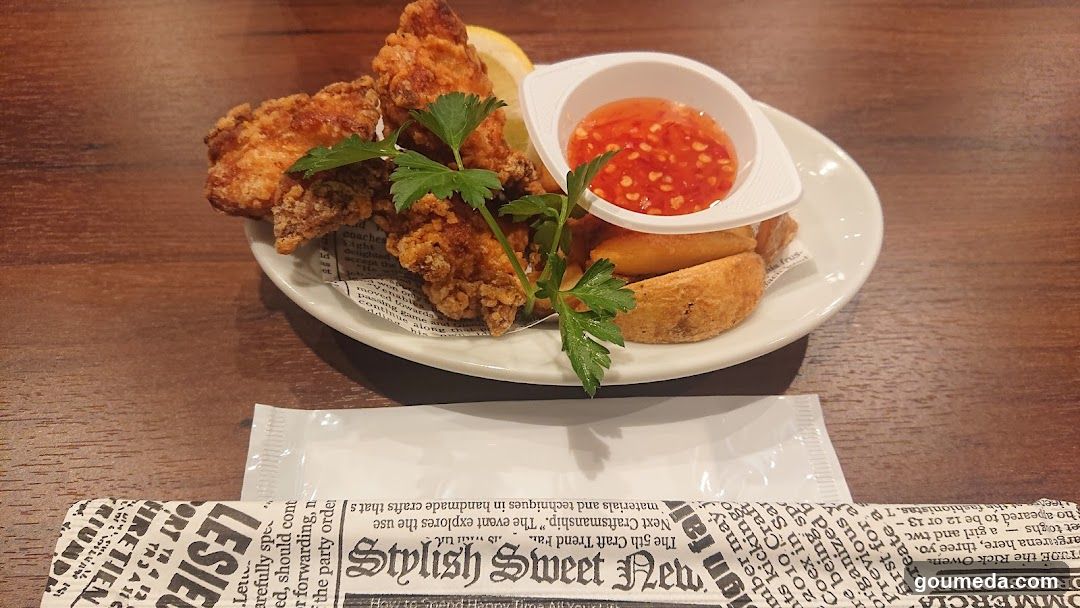 Fried Chicken with Dipping Sauce