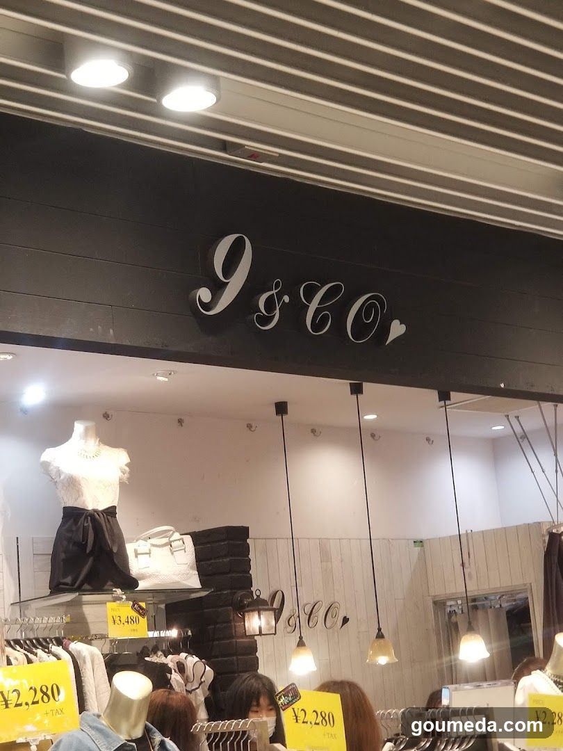 9&CO.