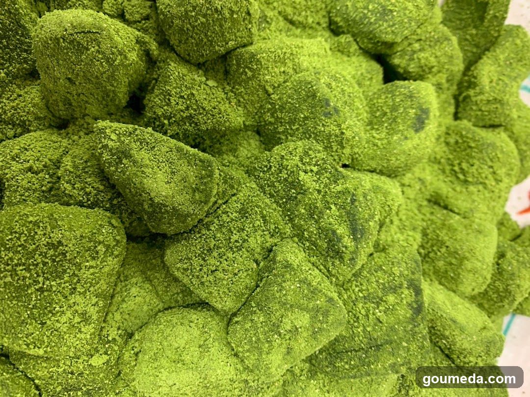Matcha-covered sweets