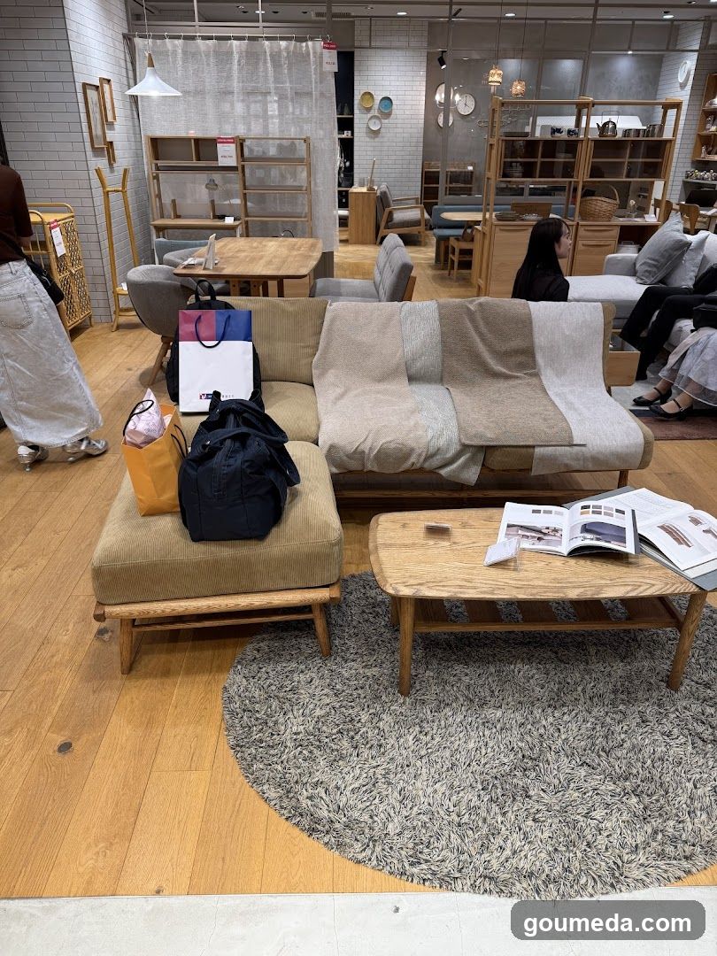モモ ナチュラル梅田店