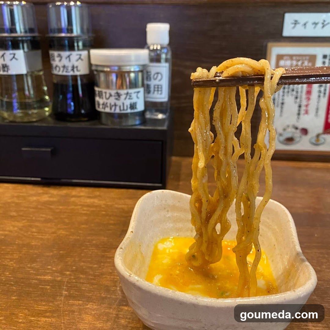 汁なし担担麺専門 キング軒大阪梅田店