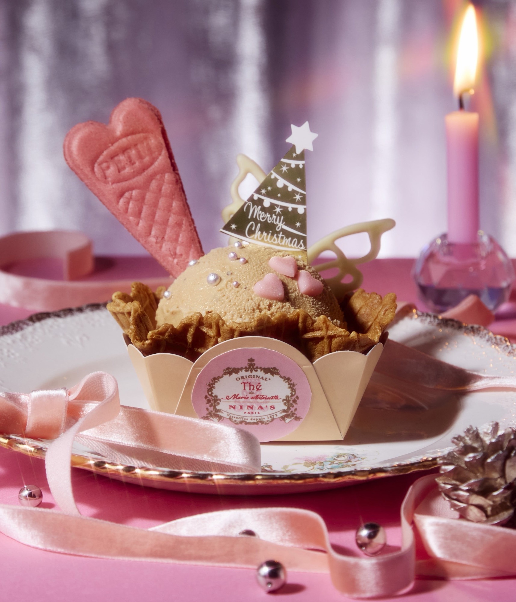 Holiday gelato at Hankyu Umeda Christmas Market 2026