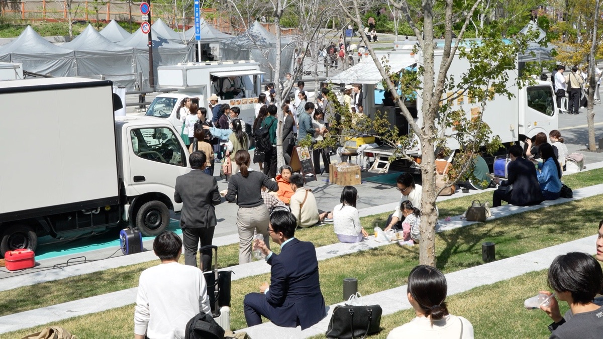 Produce stalls at Nippon Seikasai